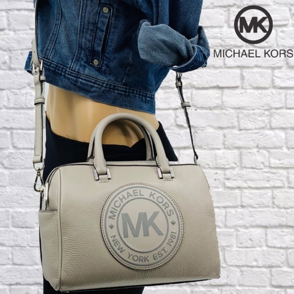 LAST DAY SALE  Michael Kors Fulton Sport Satchel - Picture 2 of 8